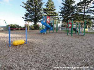 Susan Wilson Memorial Playground - Accommodation Cooktown